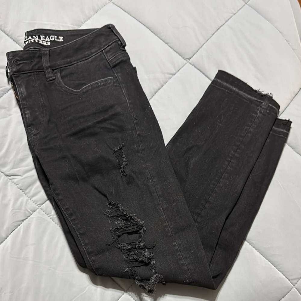 American Eagle Outfitters Black Distressed Women's Jeans